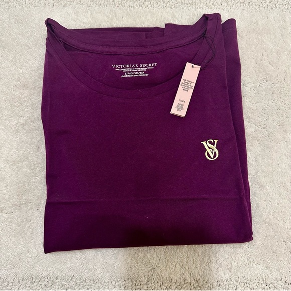 Victoria’s Secret Purple Gold Logo Tee Shirt Small - Picture 1 of 8